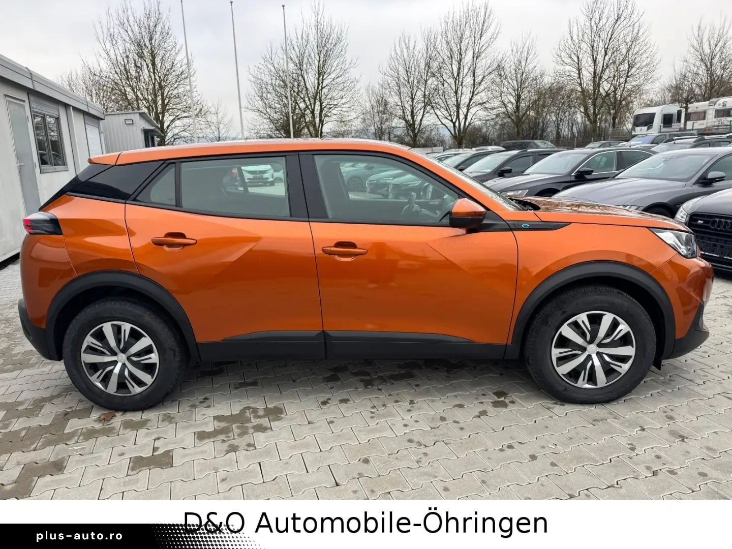 PEUGEOT 2008 e- Active Navi PDC LM-Felgen  1.-Hand