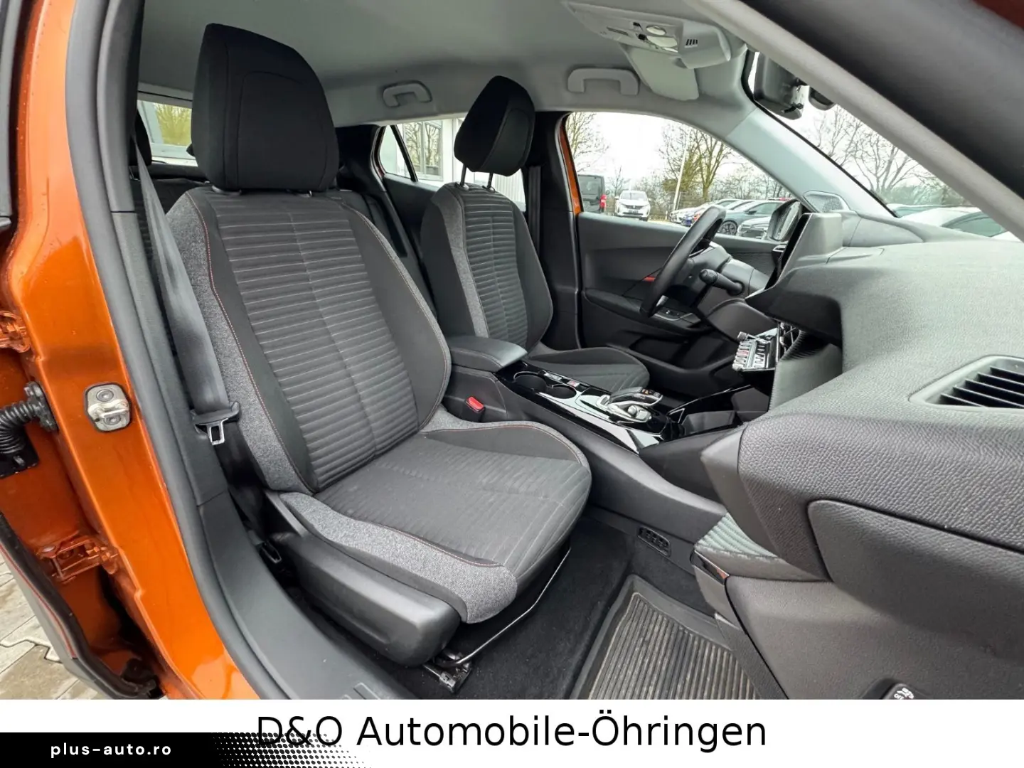 PEUGEOT 2008 e- Active Navi PDC LM-Felgen  1.-Hand