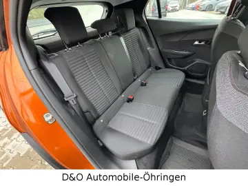 PEUGEOT 2008 e- Active Navi PDC LM-Felgen  1.-Hand