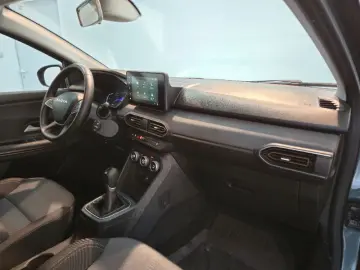 DACIA JOGGER 1.6 Hybrid 140HP EXTREME 7 locuri