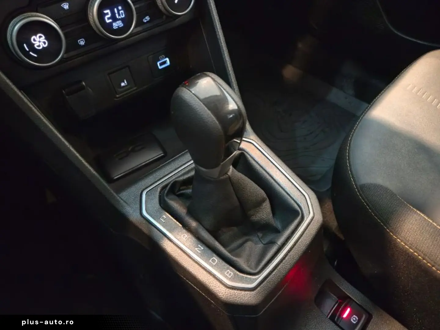 DACIA JOGGER 1.6 Hybrid 140HP EXTREME 7 locuri