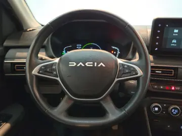 DACIA JOGGER 1.6 Hybrid 140HP EXTREME 7 locuri