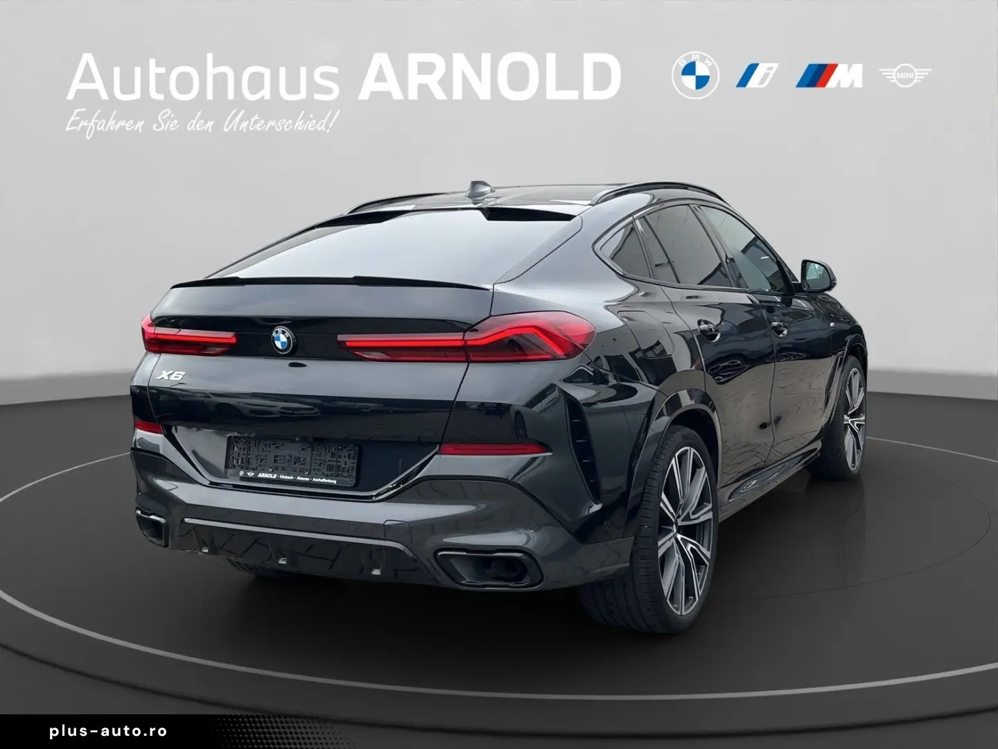 BMW X6 xDr40d MSp AirSusp IconicGl DAProf HUD Ventil 360