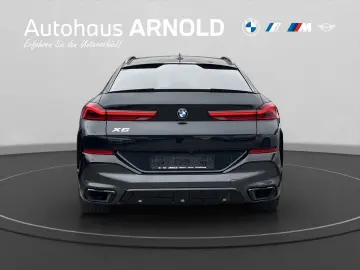 BMW X6 xDr40d MSp AirSusp IconicGl DAProf HUD Ventil 360