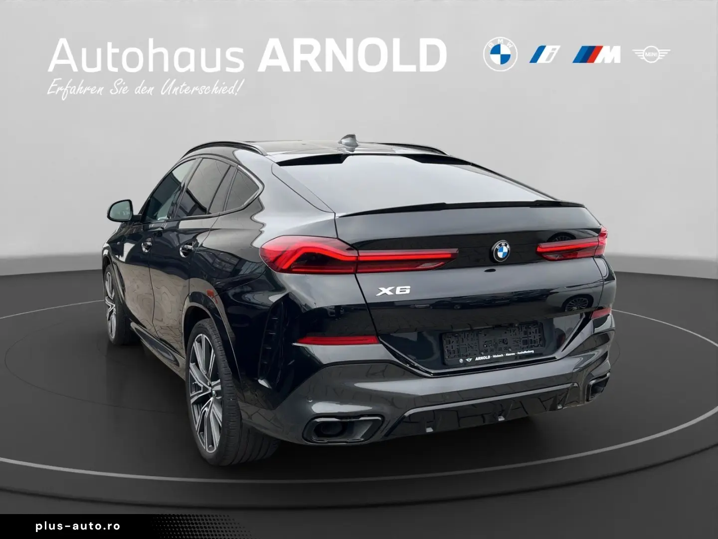 BMW X6 xDr40d MSp AirSusp IconicGl DAProf HUD Ventil 360
