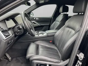 BMW X6 xDr40d MSp AirSusp IconicGl DAProf HUD Ventil 360