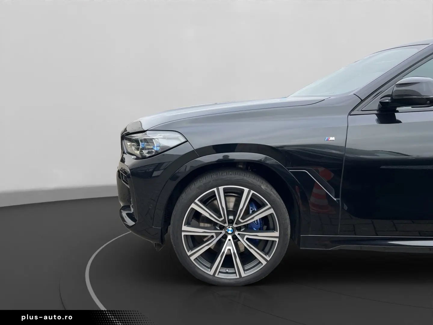 BMW X6 xDr40d MSp AirSusp IconicGl DAProf HUD Ventil 360