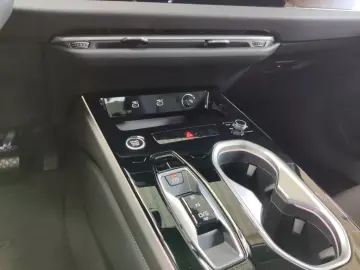 Audi A6 Limousine TFSI S tronic MATRIX NAV SHZ ACC PA