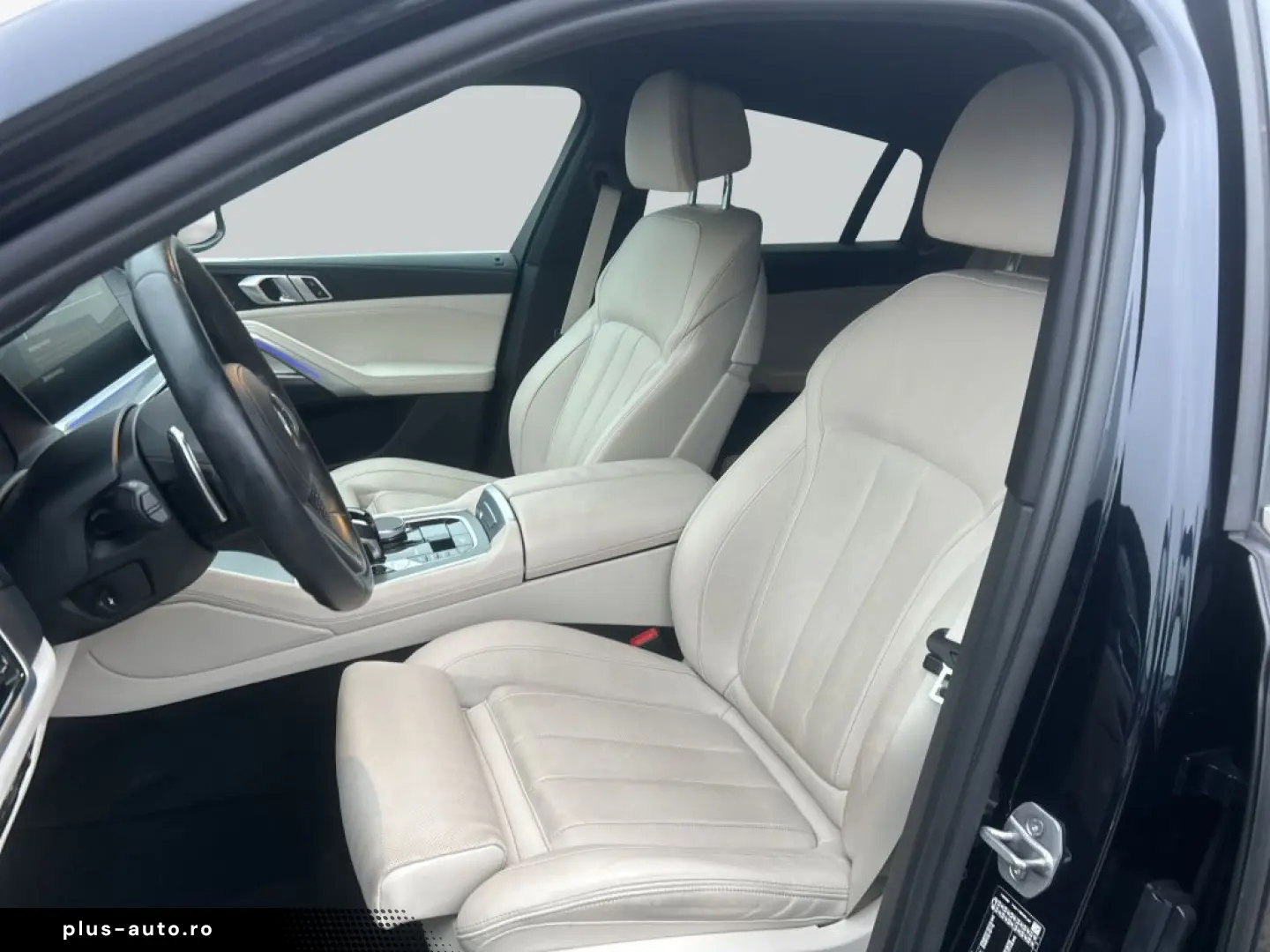 BMW X6 xDr30d Massage Ventilation HUD