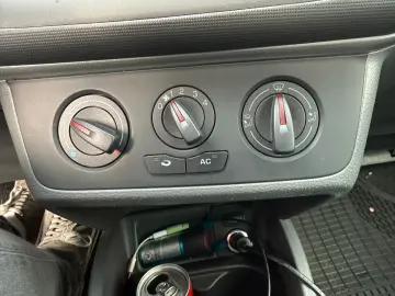 Seat Ibiza Diesel 1.2 2011 Manuala