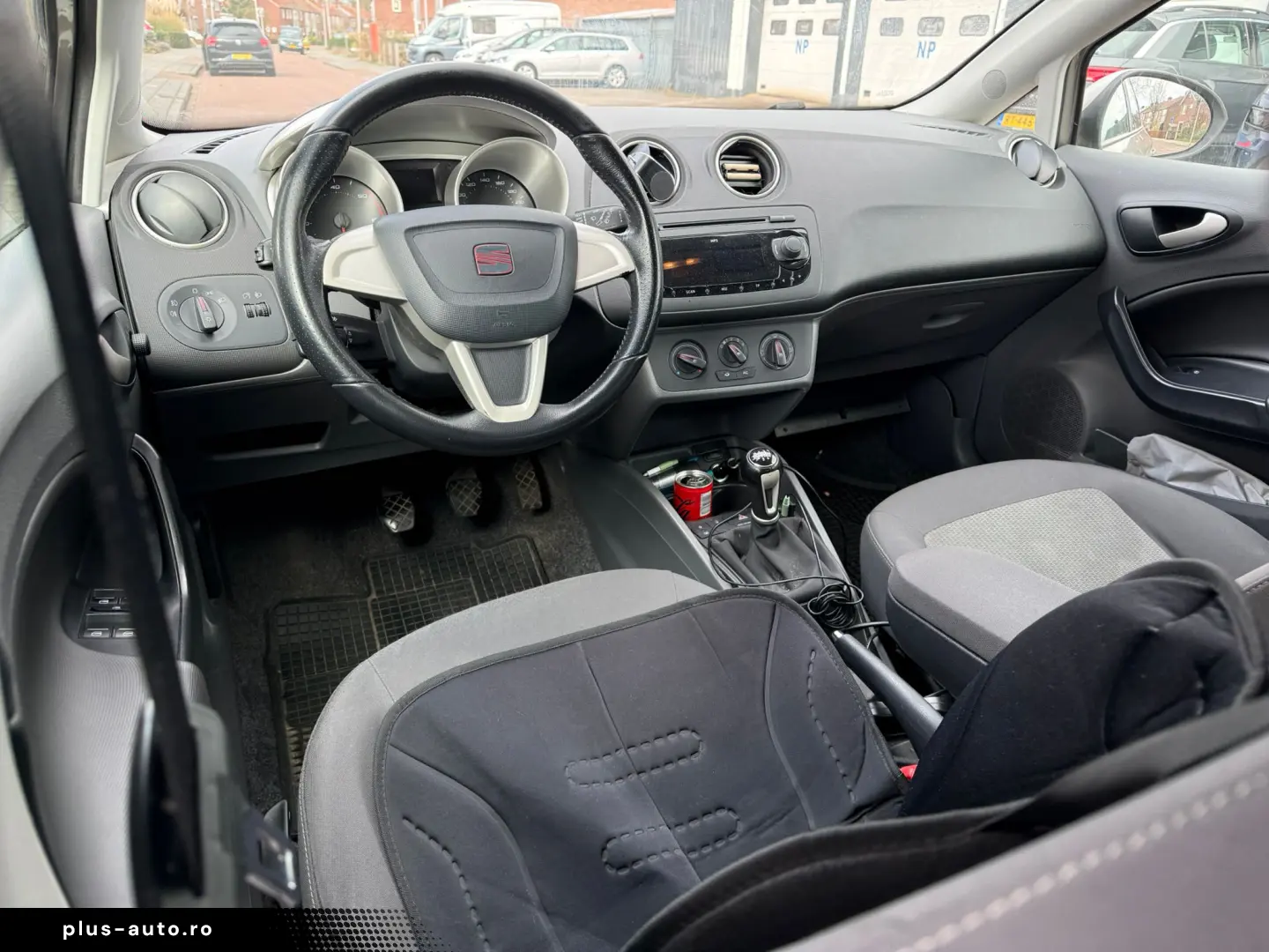 Seat Ibiza Diesel 1.2 2011 Manuala