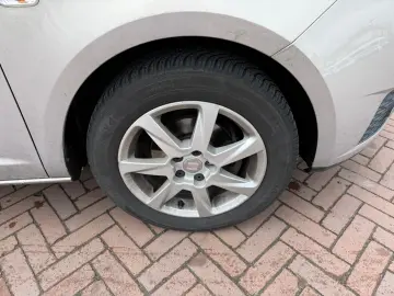 Seat Ibiza Diesel 1.2 2011 Manuala