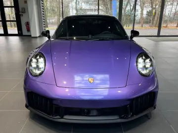 Porsche 911 Carrera GTS in PTS Color