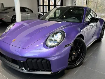 Porsche 911 Carrera GTS in PTS Color