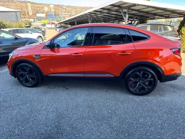 Renault Arkana Hybrid benzina 1.6 2021 Automata