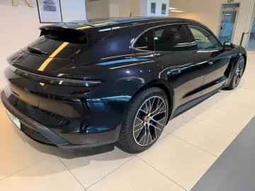 PORSCHE Taycan Sport Turismo Perf. Bat.  Sport Chrono