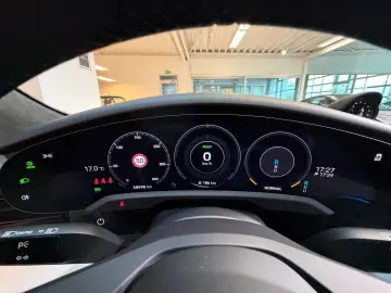 PORSCHE Taycan Sport Turismo Perf. Bat.  Sport Chrono