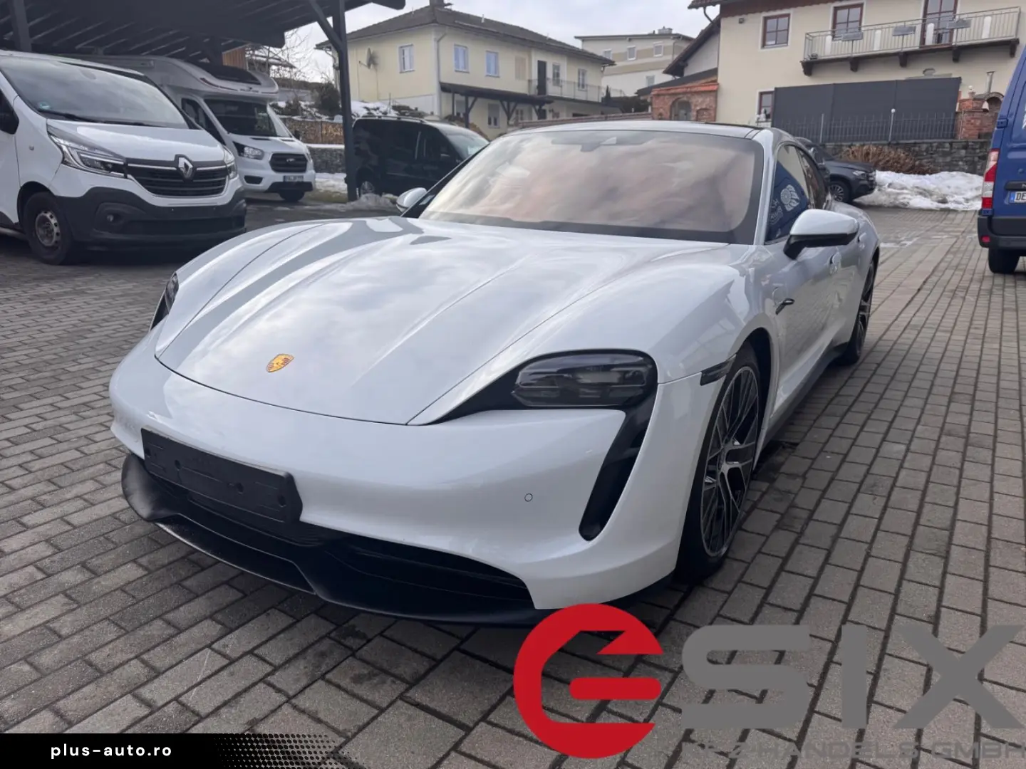 PORSCHE Taycan 92 % Batterieleistung HU Neu  Panorama