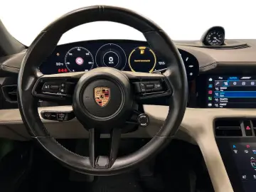 PORSCHE Cross Turismo 4   Offroad Design   4 wheel steer