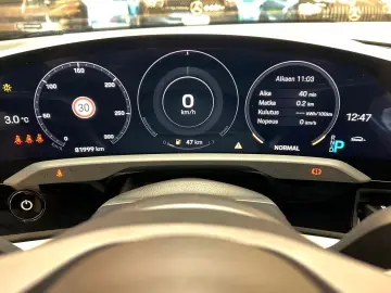 PORSCHE Cross Turismo 4   Offroad Design   4 wheel steer