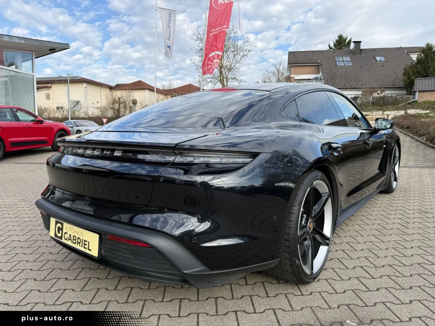 PORSCHE Taycan 4 S InooDrive Pano Keyless BFDisplay 21