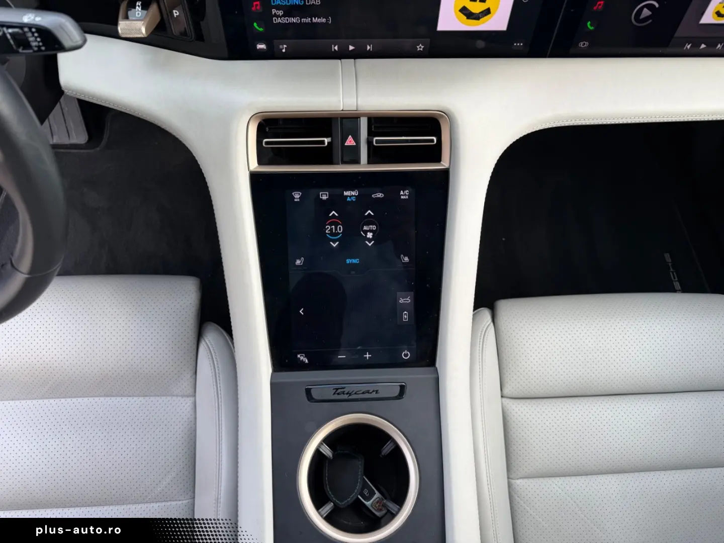 PORSCHE Taycan 4 S InooDrive Pano Keyless BFDisplay 21