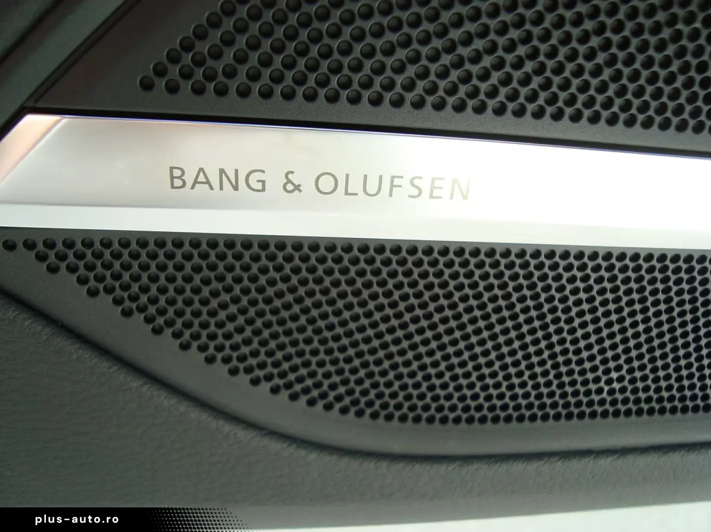 Audi A8 60 TFSI e Quattro S8 Pachet Sport Complet echipat