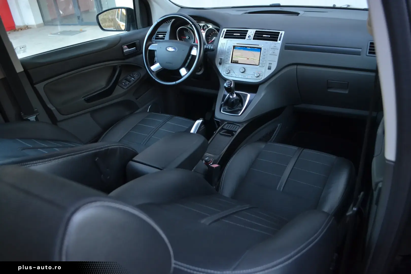 Ford Kuga 2.0 TDCi 4WD Titanium