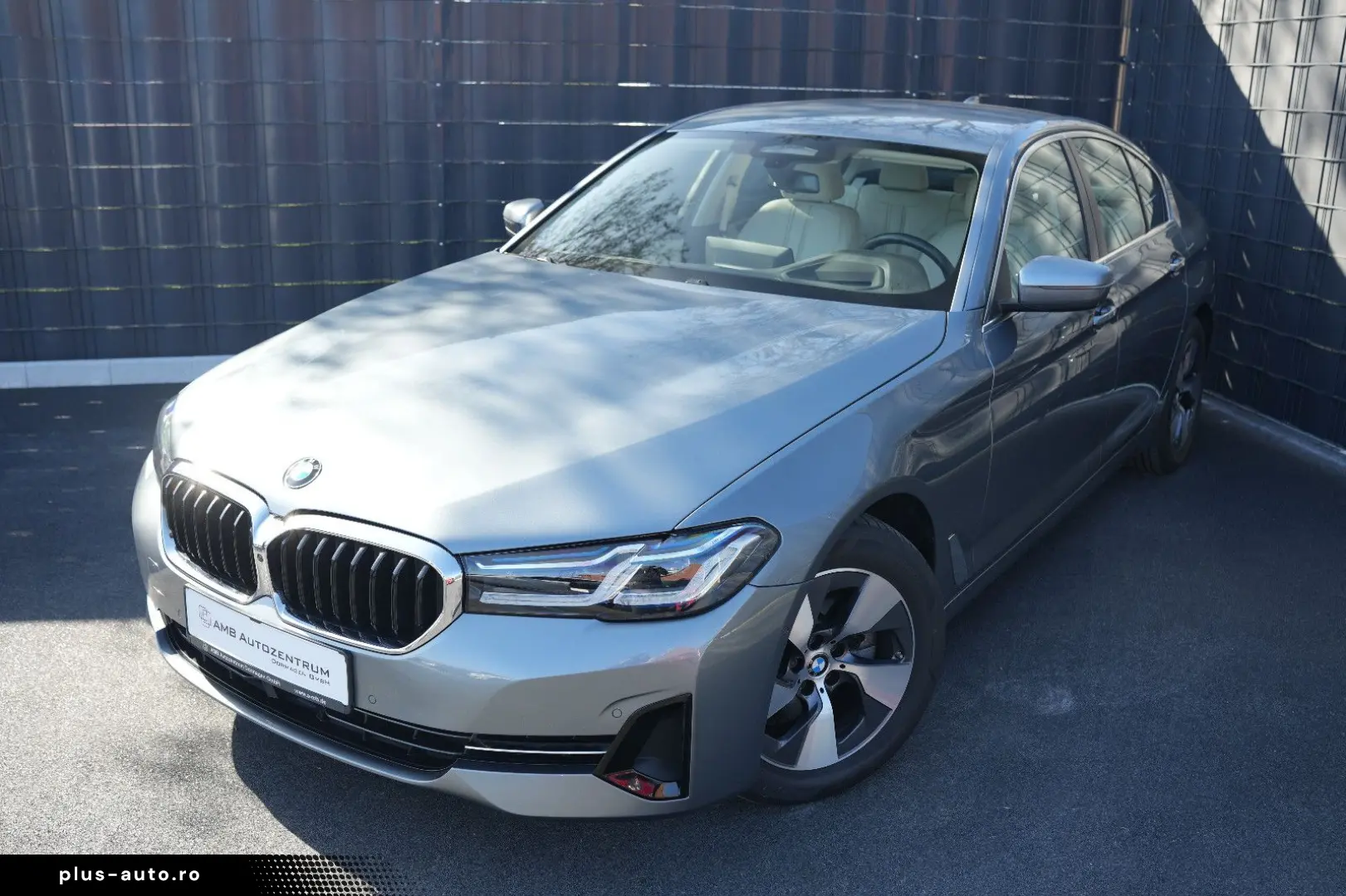 BMW 520d XDrive LASER HEADUP ACC DDC ABL STANDHZG