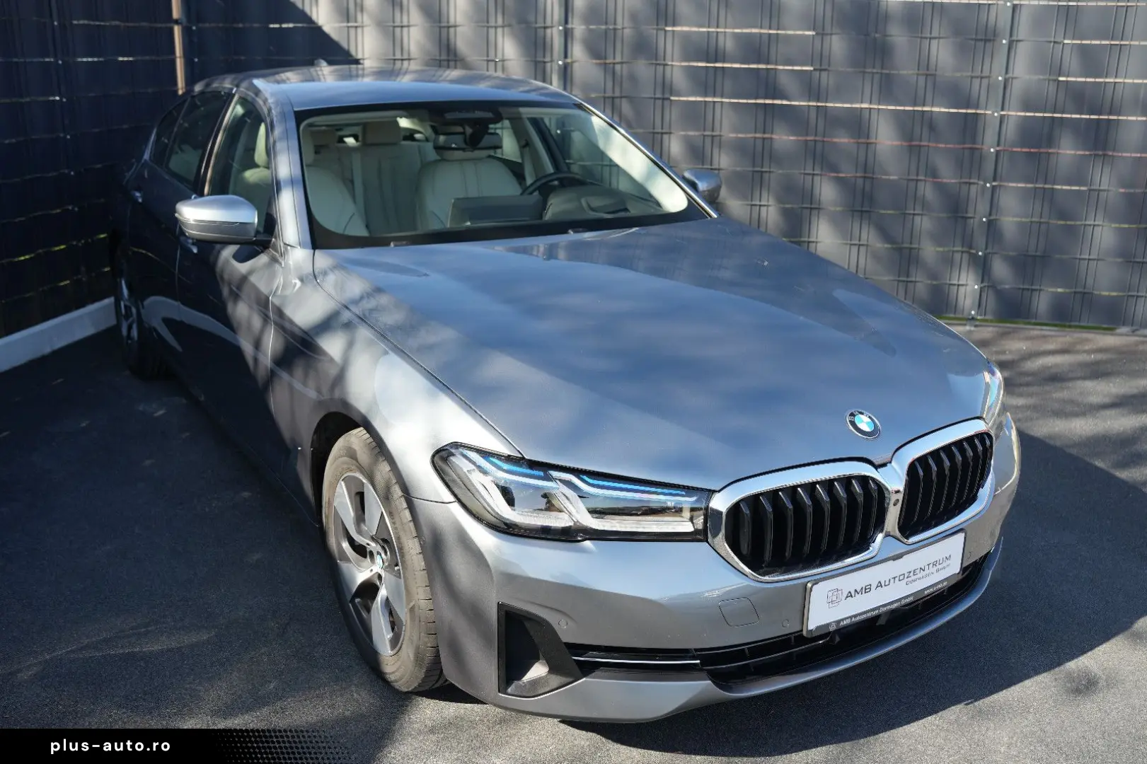 BMW 520d XDrive LASER HEADUP ACC DDC ABL STANDHZG