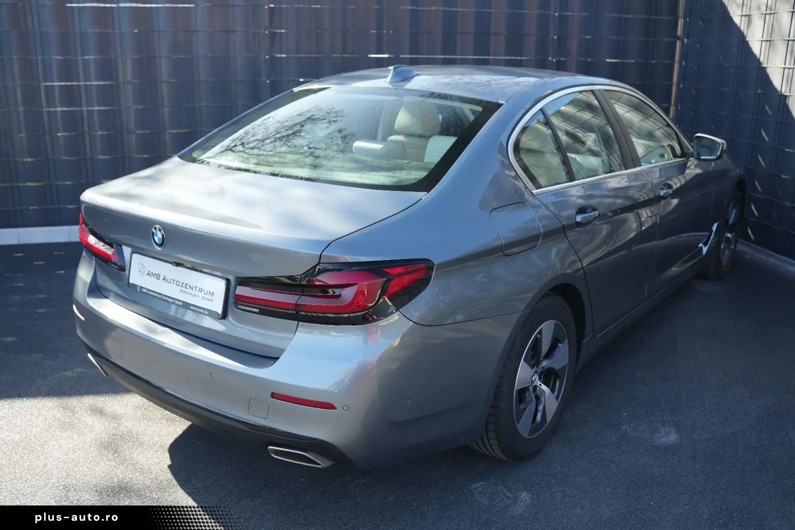 BMW 520d XDrive LASER HEADUP ACC DDC ABL STANDHZG