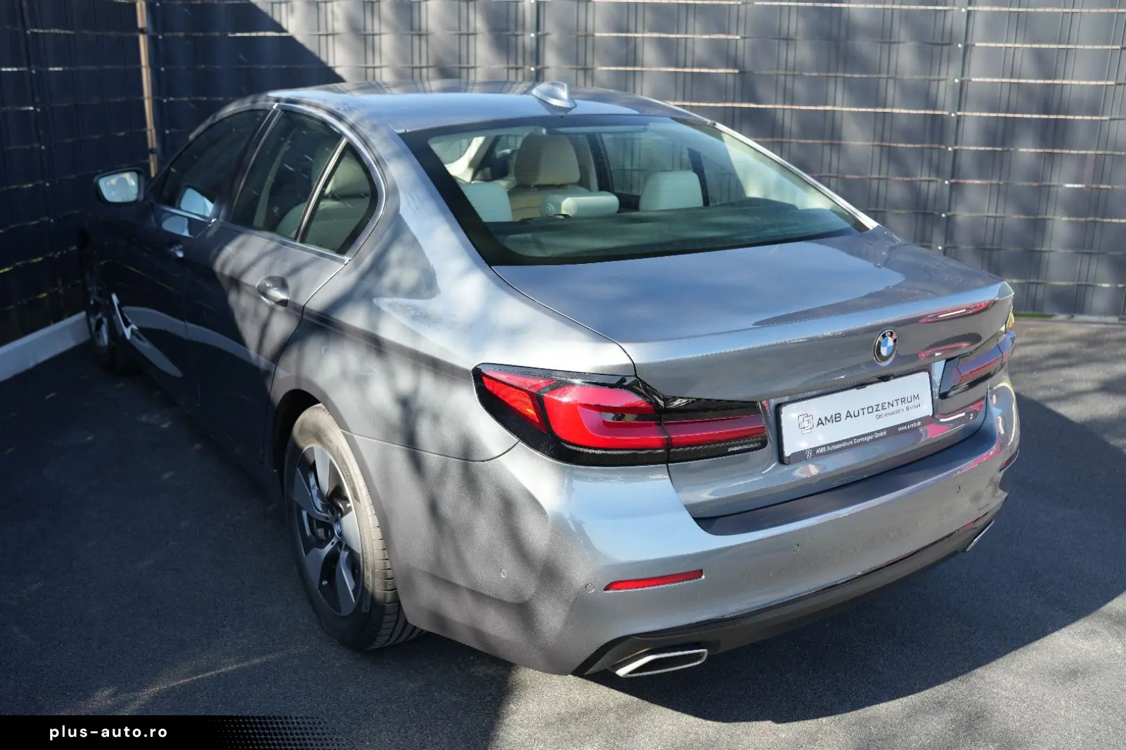 BMW 520d XDrive LASER HEADUP ACC DDC ABL STANDHZG