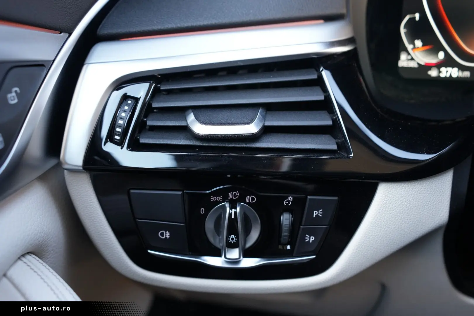 BMW 520d XDrive LASER HEADUP ACC DDC ABL STANDHZG