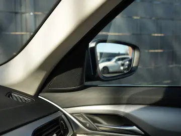 BMW 520d XDrive LASER HEADUP ACC DDC ABL STANDHZG