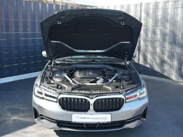 BMW 520d XDrive LASER HEADUP ACC DDC ABL STANDHZG