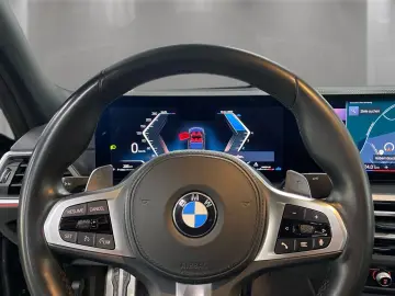 BMW M340i xDrive Harman K LiveCockpitProf Kamera
