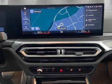 BMW M340i xDrive Harman K LiveCockpitProf Kamera