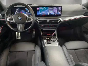 BMW M340i xDrive Harman K LiveCockpitProf Kamera