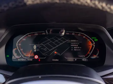 BMW X7 xDrive40d_M-Paket_AHK_Laser_Head-Up_ACC_H&K