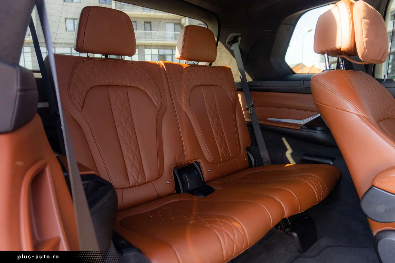 BMW X7 xDrive40d_M-Paket_AHK_Laser_Head-Up_ACC_H&K