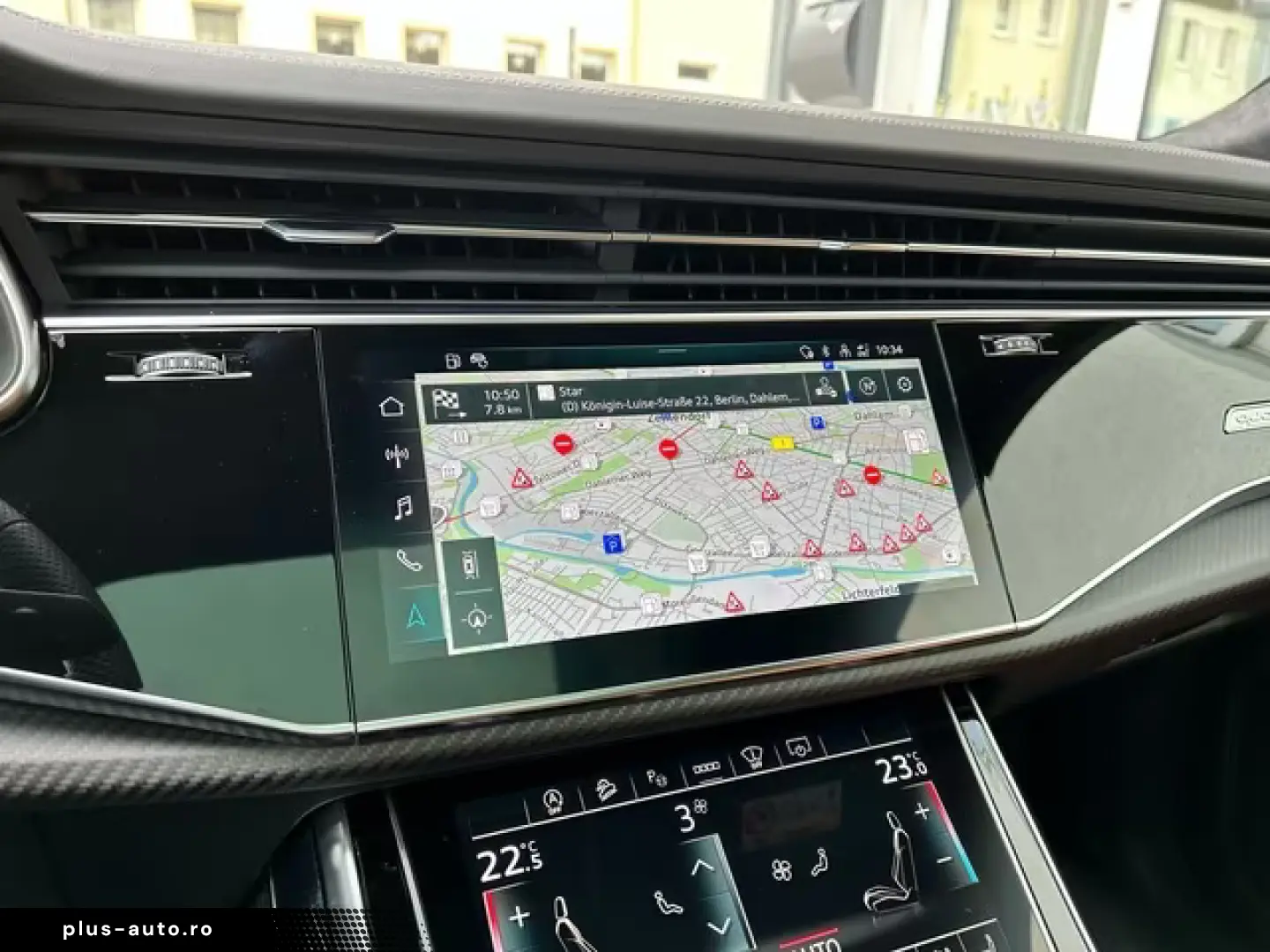 Audi RSQ8 4.0 TFSI QUT MATRIX PANO CARBON HUD 360