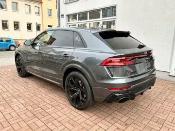 Audi RSQ8 4.0 TFSI QUT MATRIX PANO CARBON HUD 360
