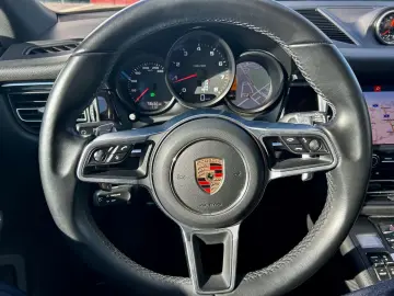 PORSCHE Macan LED Navi Kamera PDC Spur.Temp.BOSE R21