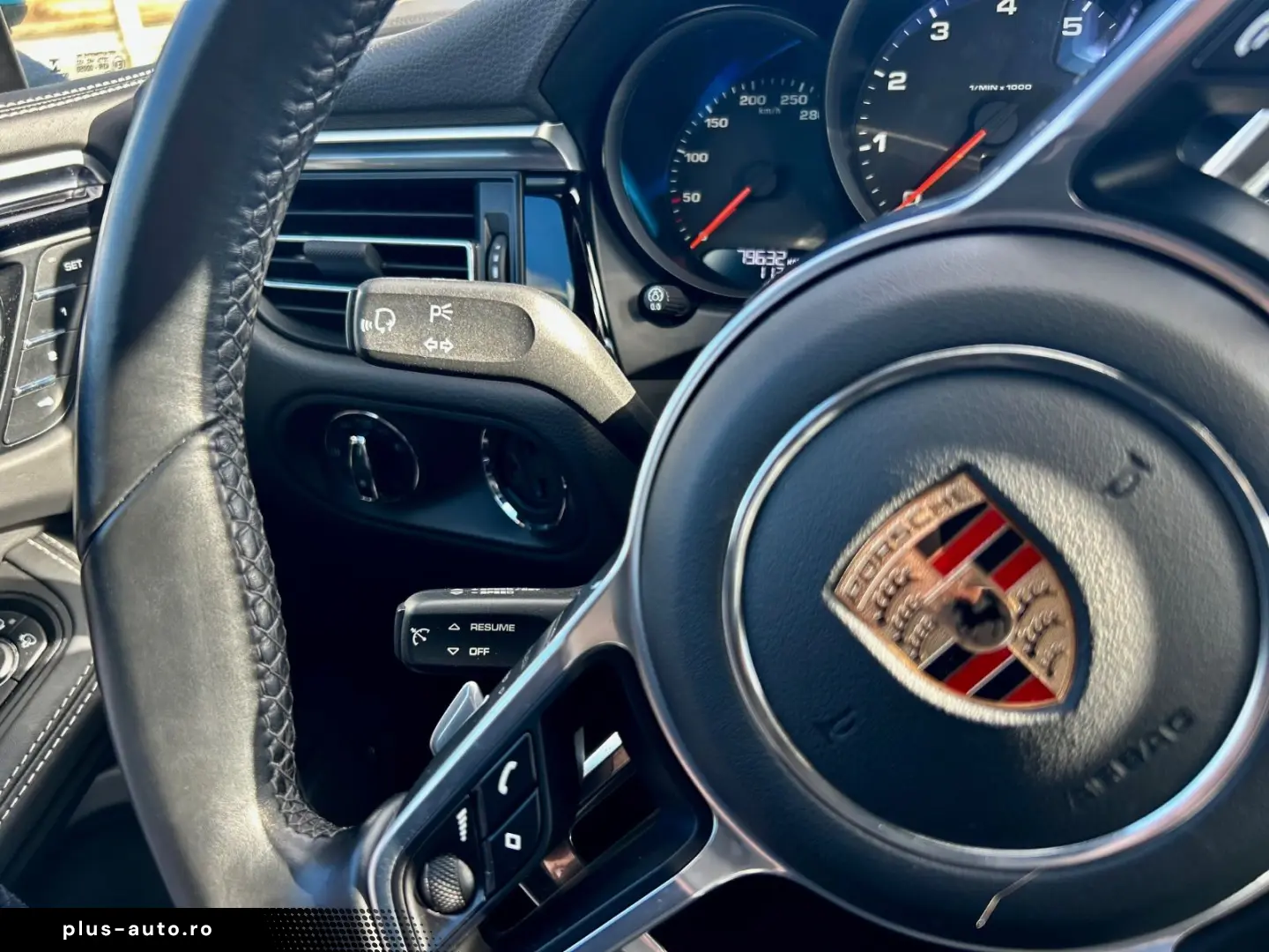 PORSCHE Macan LED Navi Kamera PDC Spur.Temp.BOSE R21