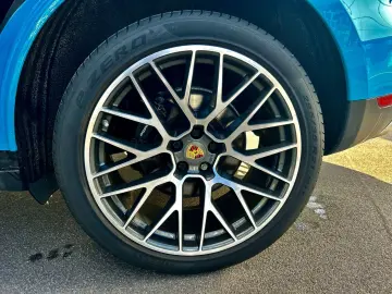 PORSCHE Macan LED Navi Kamera PDC Spur.Temp.BOSE R21