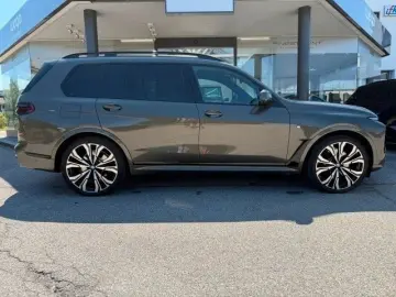 BMW X7 xDrive40d M-Pro Green-Brown 23  Full-Full