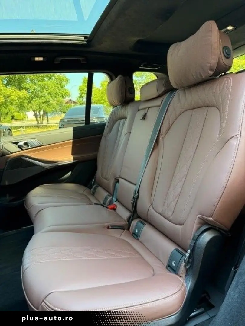 BMW X7 xDrive40d M-Pro Green-Brown 23  Full-Full