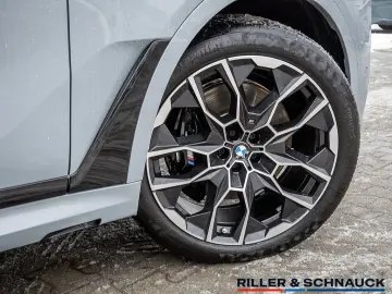 BMW X7 xDrive 40d M-Sport HUD STANDHZ LED PANO 360