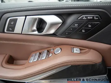 BMW X7 xDrive 40d M-Sport HUD STANDHZ LED PANO 360