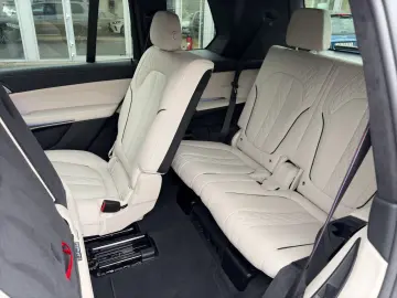 BMW X7 xDrive40d   M Sport Pro  Frozengrey  UPE 149.